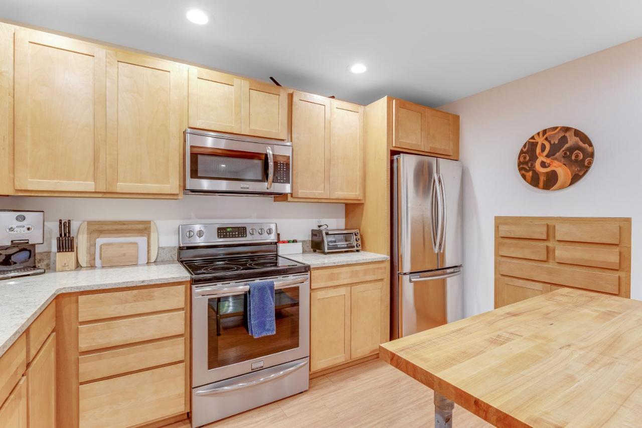 Mckinnis Hill Cabin Eastsound エクステリア 写真